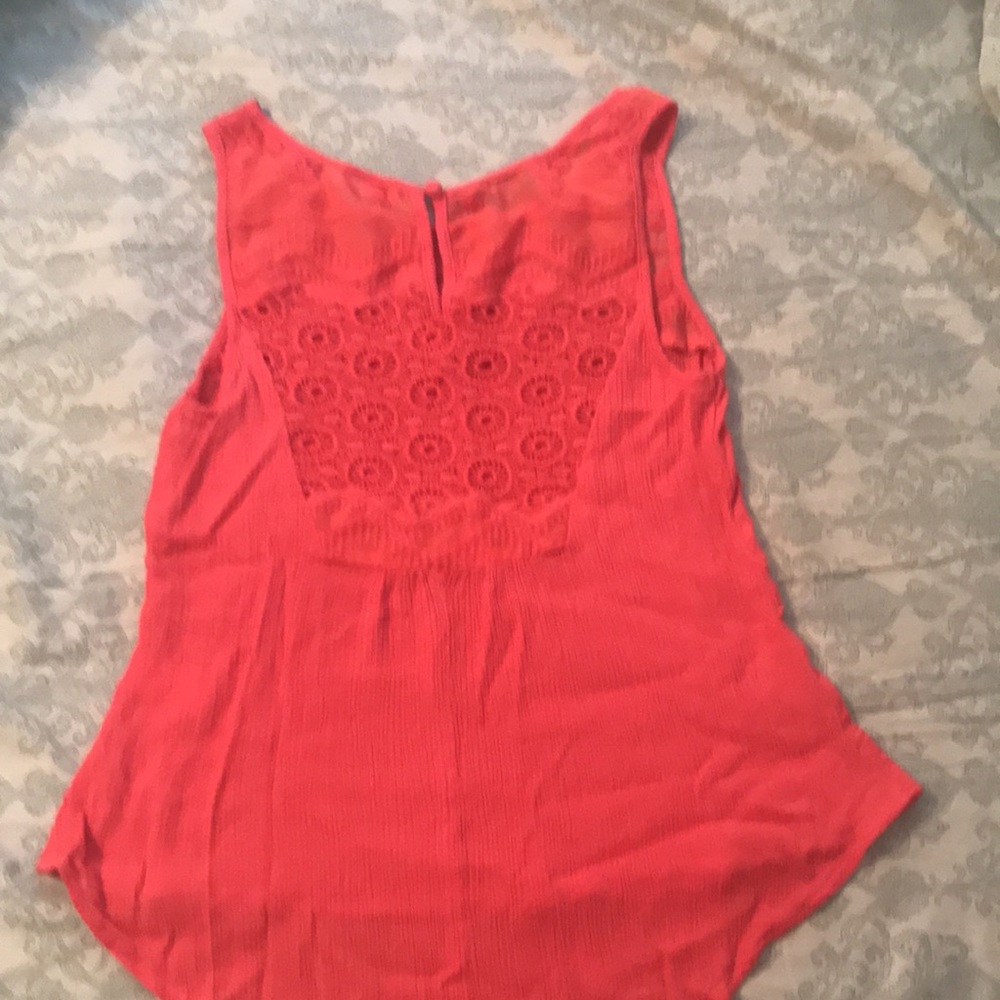 Embroidered top - Picture 3 of 5